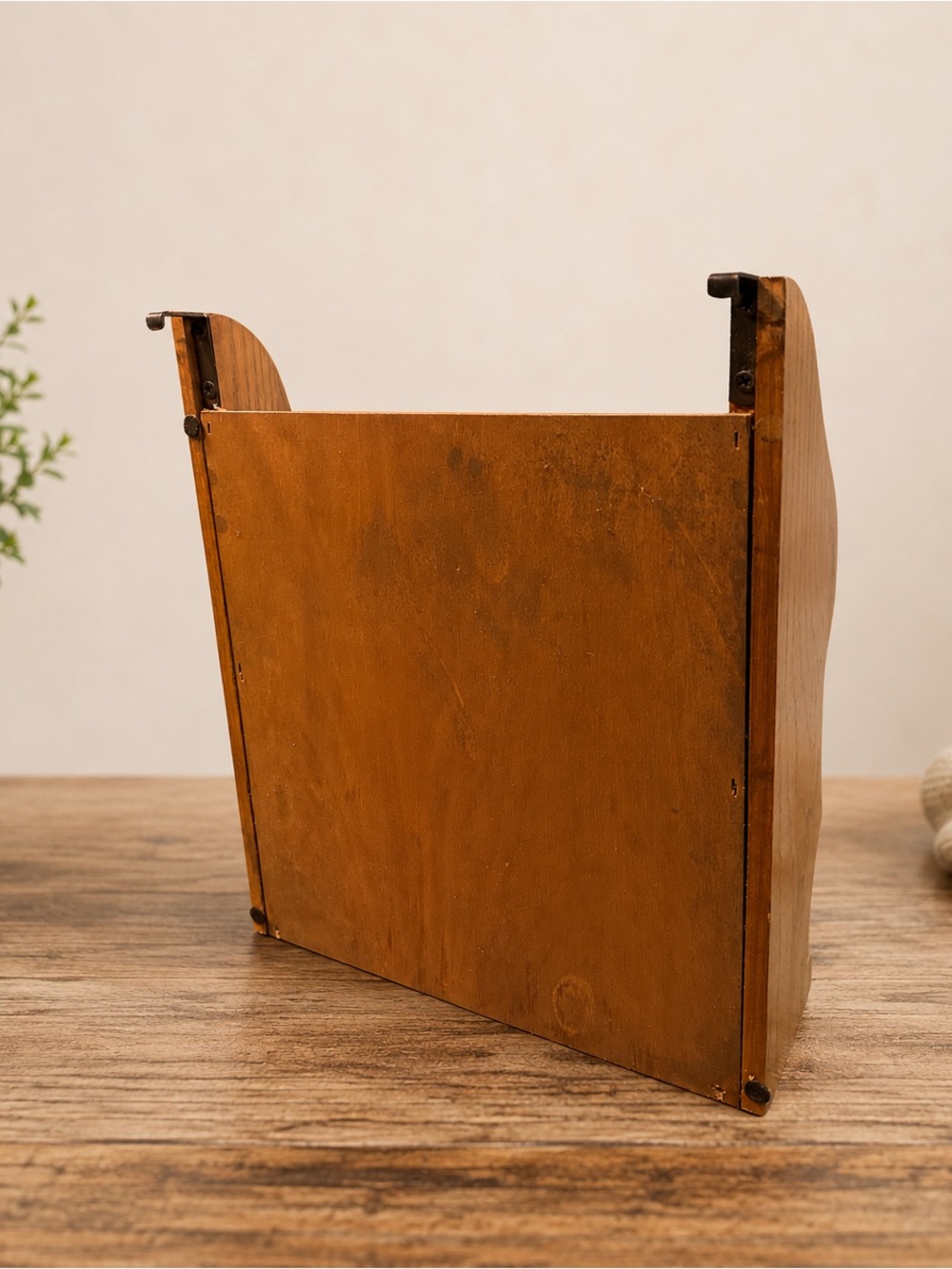 Vintage Wooden Over Door Mail Holder Magazine Rack Rustic Home Decor - Picture 2 of 8